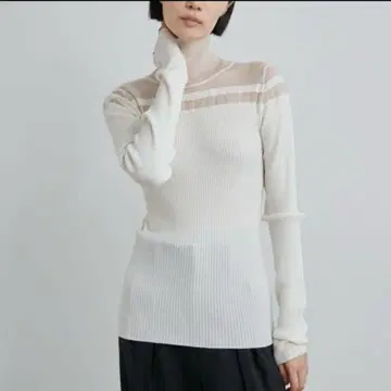 미스로에 워셔블 시어 리브 절개 니트 탑