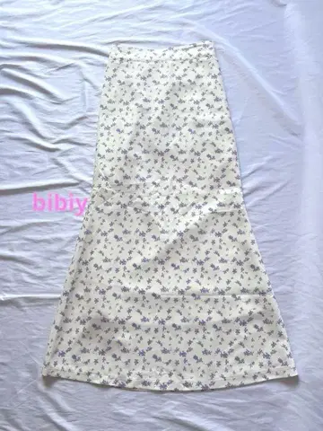 bibiy LYLA SPRING SKIRT 비비 플라워 스커트