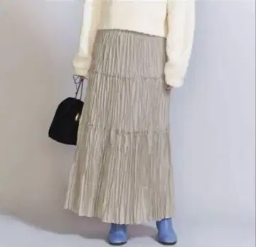 랜덤 플리츠 티어드 롱 스커트