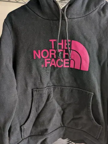 THE NORTH FACE 블랙 후드 부착 후드티