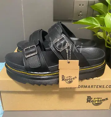 새상품 미사용 Dr.Martens 통굽 샌들 블랙 남녀 공용 27cm