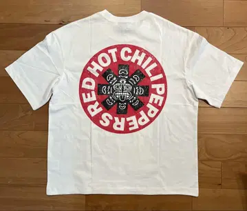 무료배송 새상품 레드 핫 칠리 페퍼스 밴딩 티셔츠 반팔 H&M