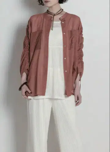 시뇽 chignon 이번 시즌 신상 시어 셔링 SH 미사용 새상품