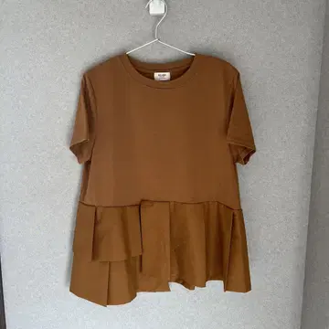 빔즈 비대칭 이소재 풀오버