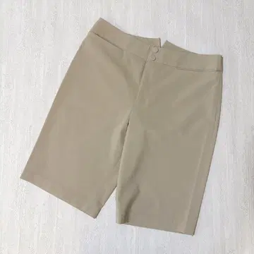 폭시 뉴욕 숏 팬츠 베이지 사이즈 42 L 하프 팬츠