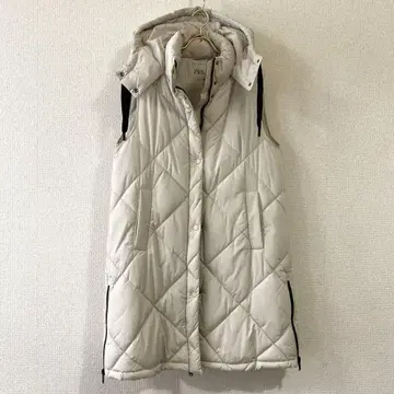 자라 아이보리 퀼팅 다운 롱 베스트 XS