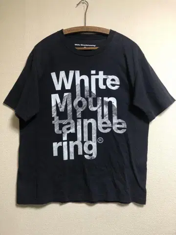 White Mountaineering 마운틴 로고 티셔츠