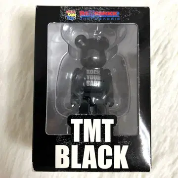 베어브릭 TMT BLACK 피규어