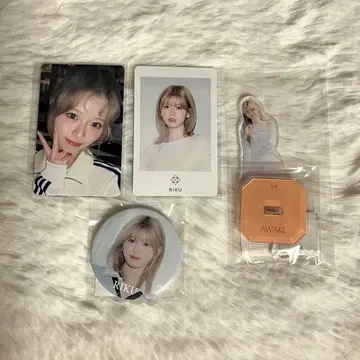 NiziU 리쿠 AWAKE 키링 트레이딩 카드만 아크릴 스탠드 캔뱃지