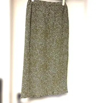 IENA 올리브 그린 물방울 패턴 롱 스커트