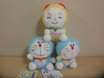 도라에몽 빨간 볼 봉제 인형 후와리 Ver. 도라에몽 도라미
