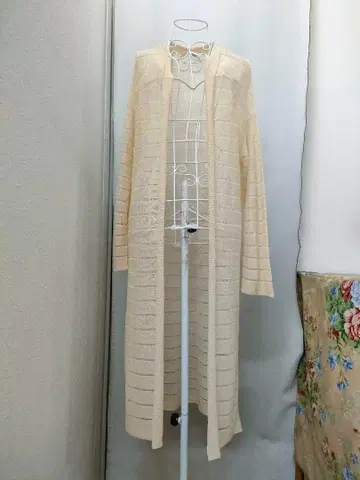 이블루스 린넨 니트 롱 가디건 베이지