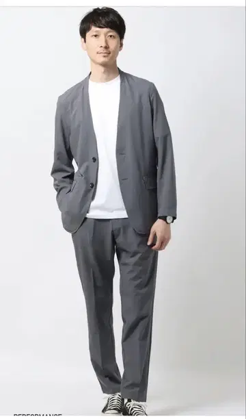 PERFORMANCE SUIT 캐주얼 수트 M
