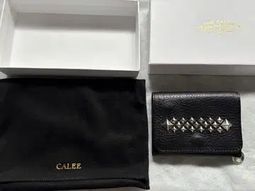 Calee 스터드 가죽 멀티 지갑