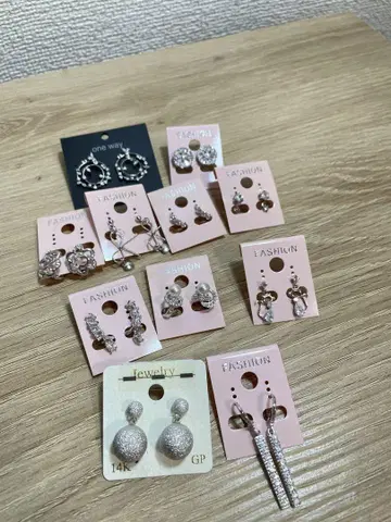 새상품 귀걸이 11쌍 세트 실버 계열