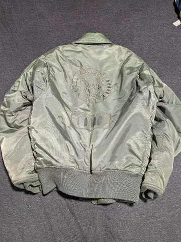 AVIREX 아비렉스 CWU45/P 정예 A 집단