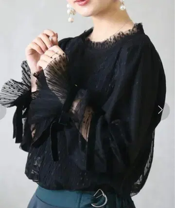 somari 섬세한 레이스 도트 무늬 얇은 명주 블라우스 긴팔 포멀