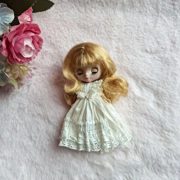 미니 브라이스 아웃핏 에크루