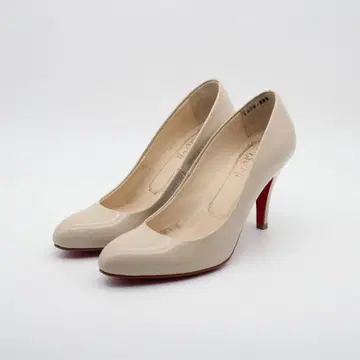 Kariang 카리앙 천연 가죽 플레인 펌프스 (22.5cm) 새상품급