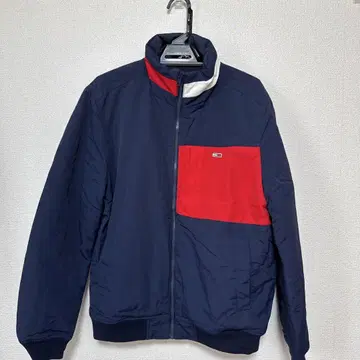 TOMMY JEANS 컬러 블록 패딩 자켓