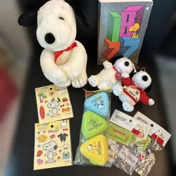 왼쪽 위! 스누피 봉제 인형 세트