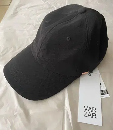 VARZAR 캡 블랙