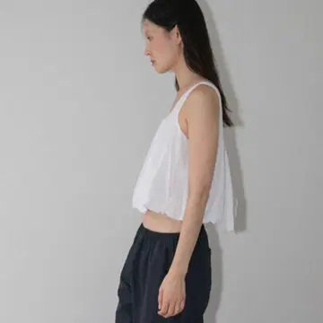 새상품급 OHOTORO 코튼 벌룬 블라우스 화이트