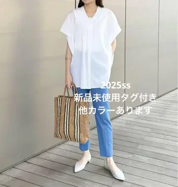 미사용 새상품 green labelr elaxing 화이트 V넥 셔츠