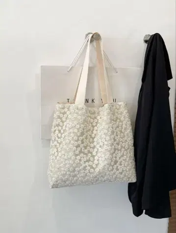 토트백 꽃무늬 자수 서브백 에코백 럭셔리 고급스러움 결혼식
