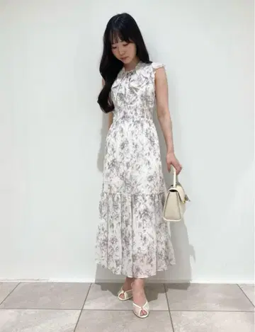 snidel 스나이델 플리츠 프린트 원피스 WHT 00