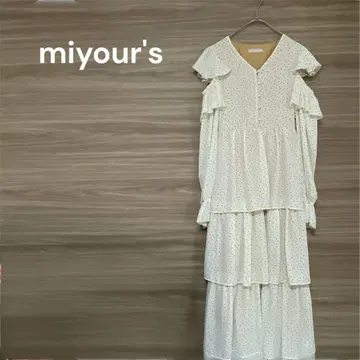 미유어즈 [F] 플레어 롱 원피스 도트 패턴 올 패턴 오픈 숄더