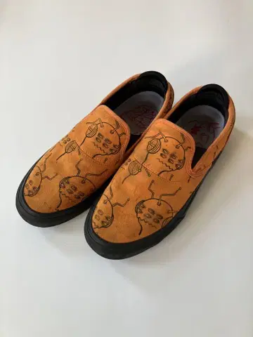 USED EMERICA x Toy Machine 콜라보 슬립온
