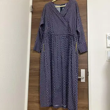 미나토노 텐란카이 카슈쿨 디자인 원피스 네이비 계열