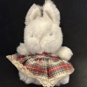 레트로 봉제 인형 토끼