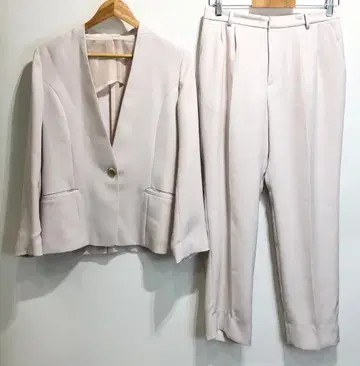 ANCHOR WOMAN PERSON'S 수트 상하의 자켓 팬츠