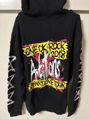 ONE OK ROCK Ambitions Tour 2018 후드티