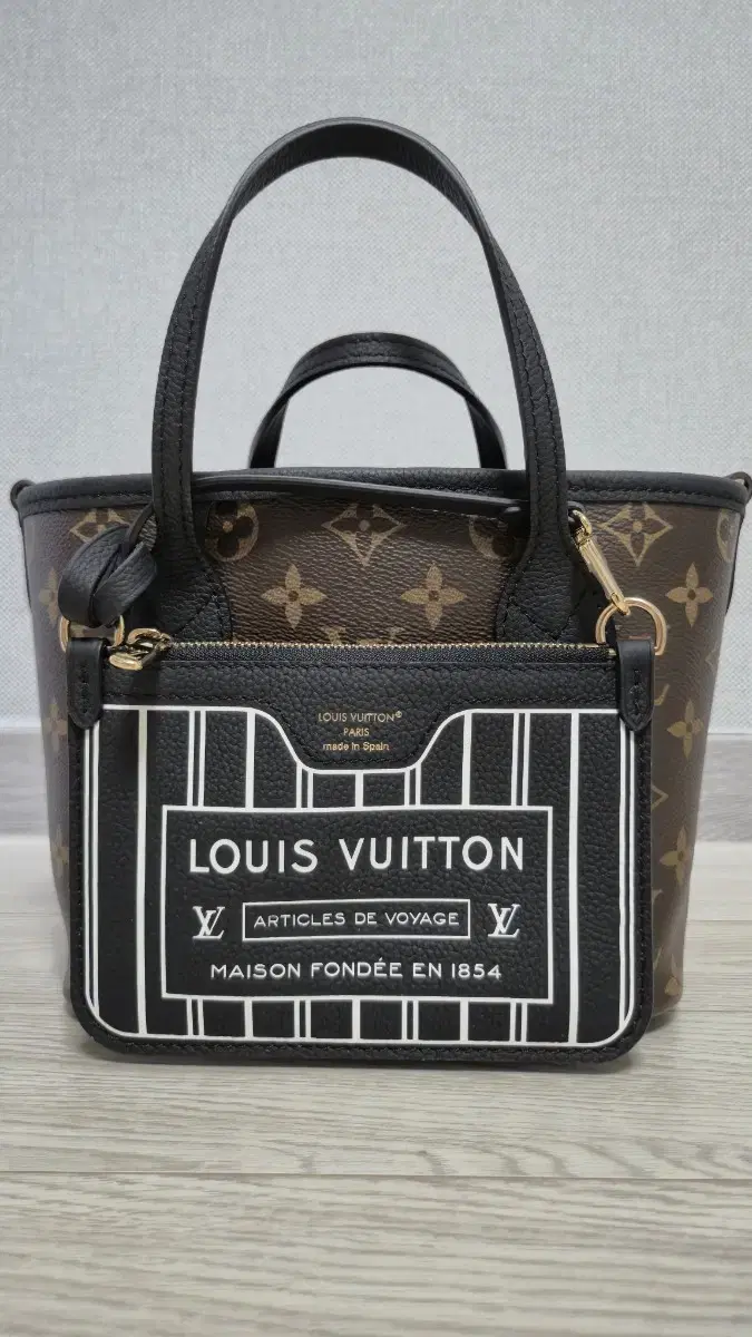 Louis Vuitton Neverfull Insideout BB Black