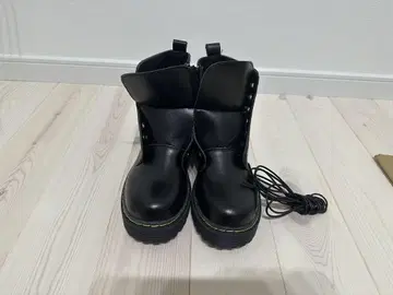 스니커즈 부츠 블랙