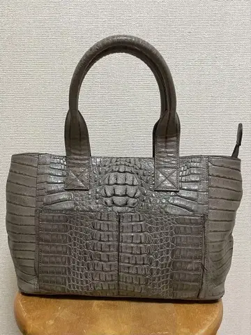 그레이 크로커다일풍 토트백