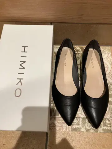 HIMIKO 천연 가죽 블랙 펌프스 23.5cm