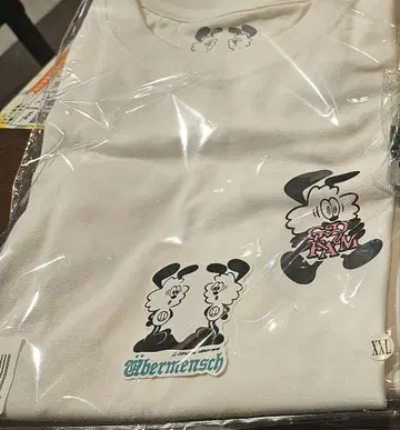 덤 혜택 포함] G-DRAGON 지용 투어 티셔츠 VERDY 콜라보