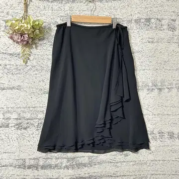 아르마니 익스체인지 무릎 기장 프릴 시어 스커트 블랙 L 사이즈