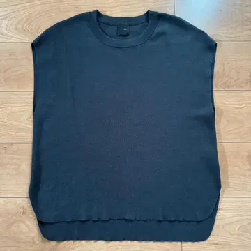 Spick & Span 슬리브리스 니트