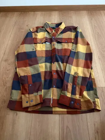 Patagonia 얼리 라이즈 스트레치 셔츠 사이즈 M