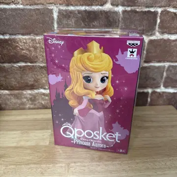 Qposket 디즈니 잠자는 숲속의 공주 프린세스 오로라 공주 피규어