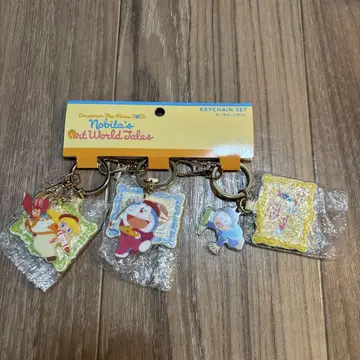 USJ 2025 도라에몽 키체인 홀더