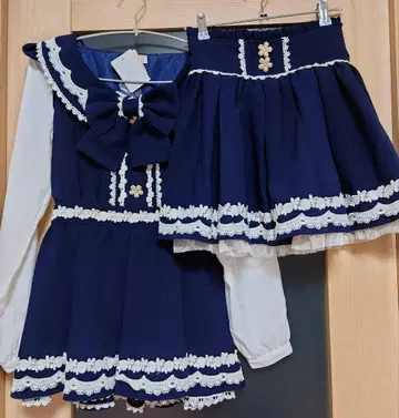 리즈리사 치바점 한정 10주년 세일러 셋업 네이비 새상품
