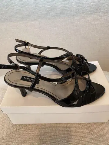 미사용 새상품 SONIA RYKIEL 블랙 스트랩 샌들
