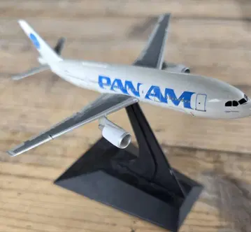 PAN AM A310-300 1/400 스케일