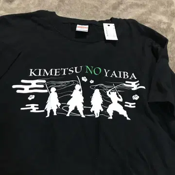 KIMETSU NO YAIBA 티셔츠 M 사이즈 블랙 반팔